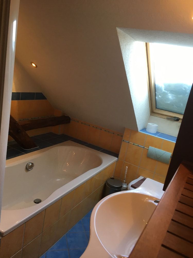 Landgasthof Fischer Apartment, Non Smoking, Valley View 4