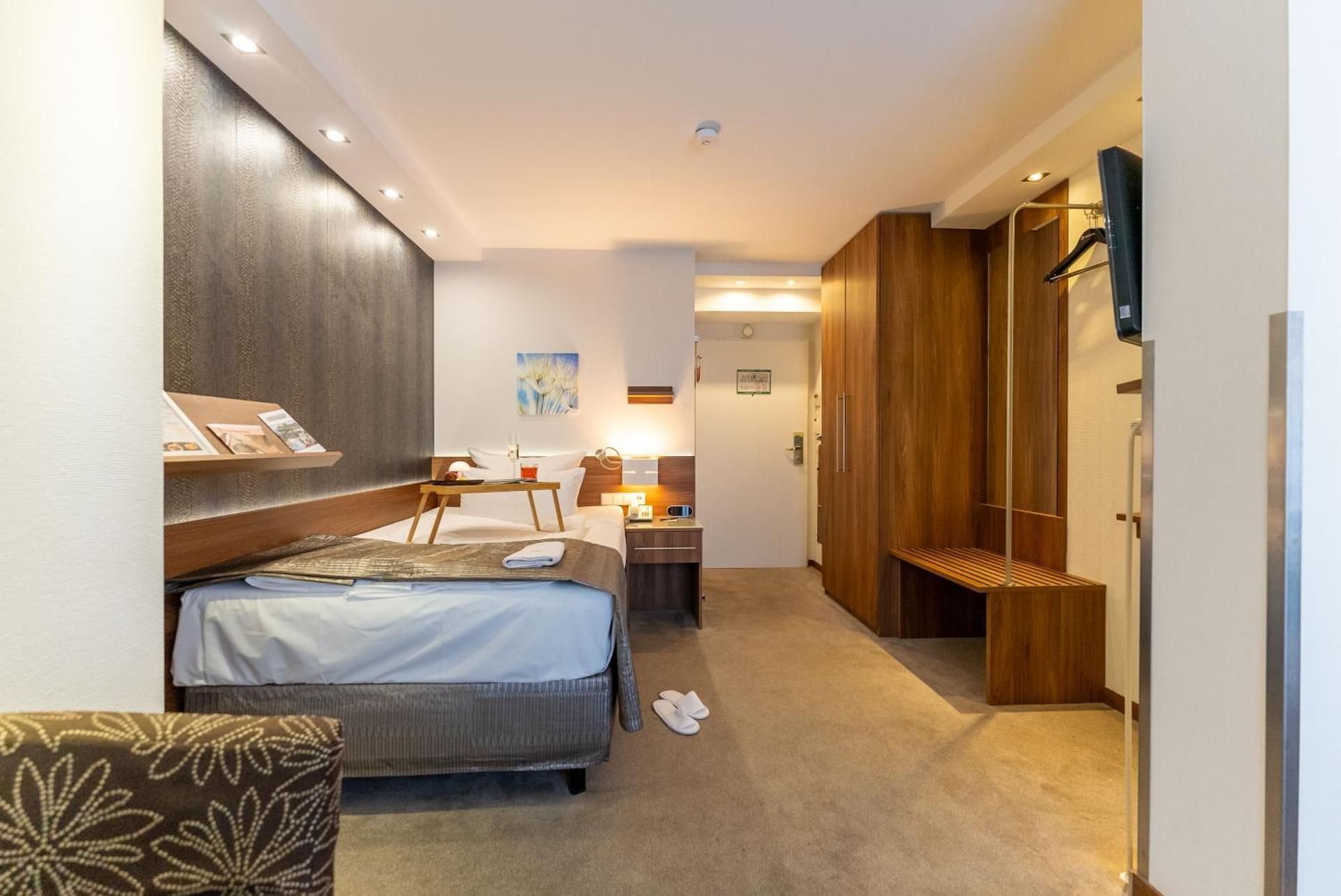 Business Single Room