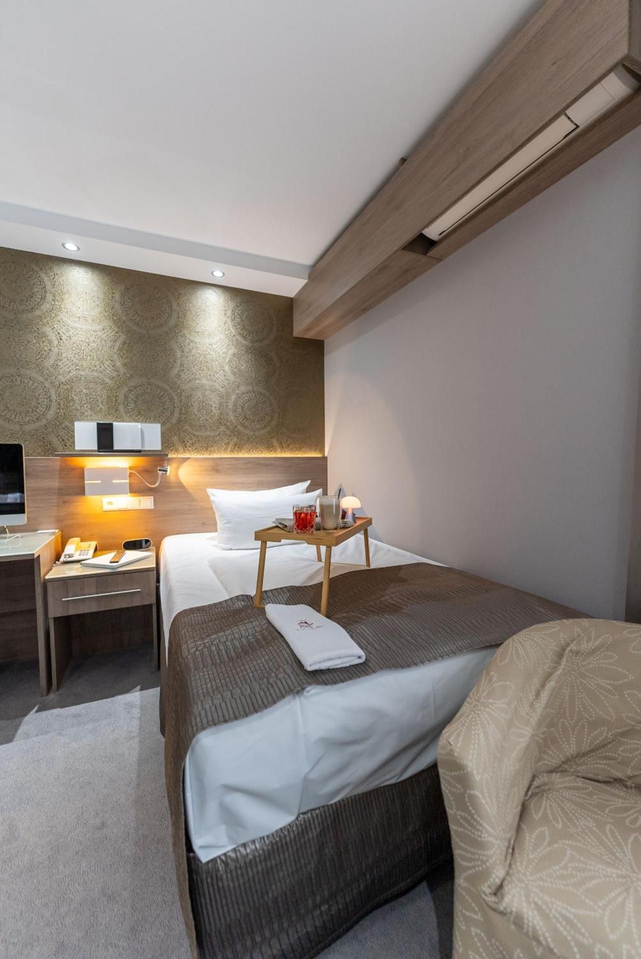 Business Single Room