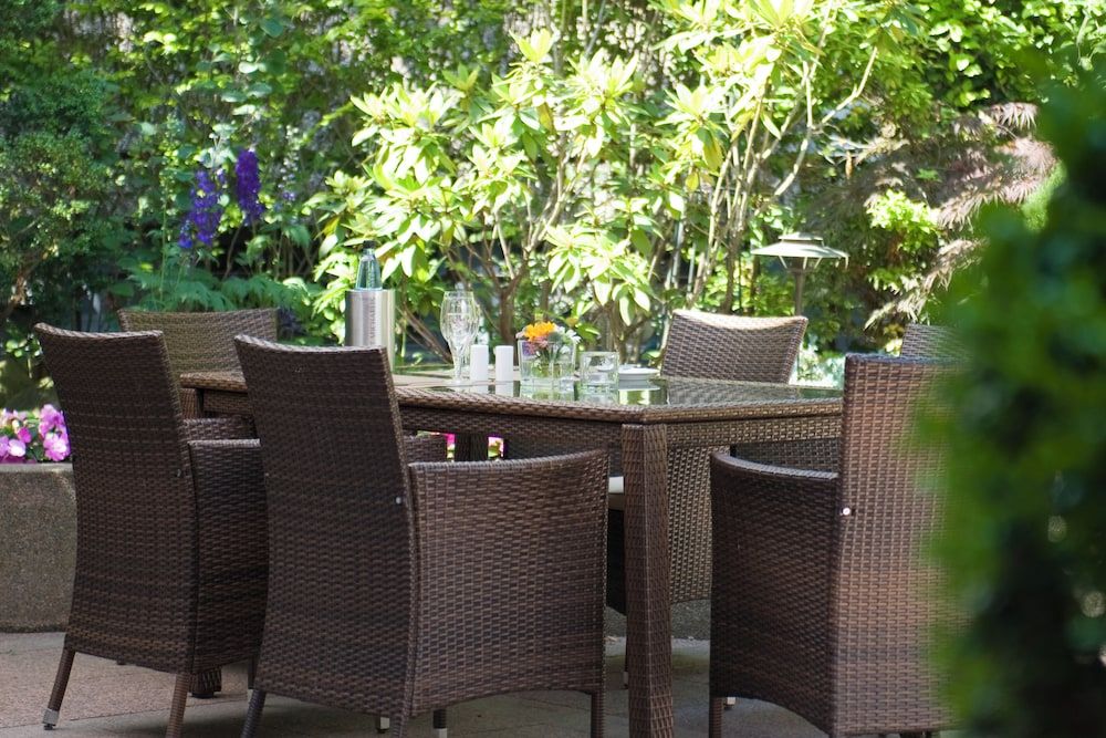 undefined Hotel Engel 9