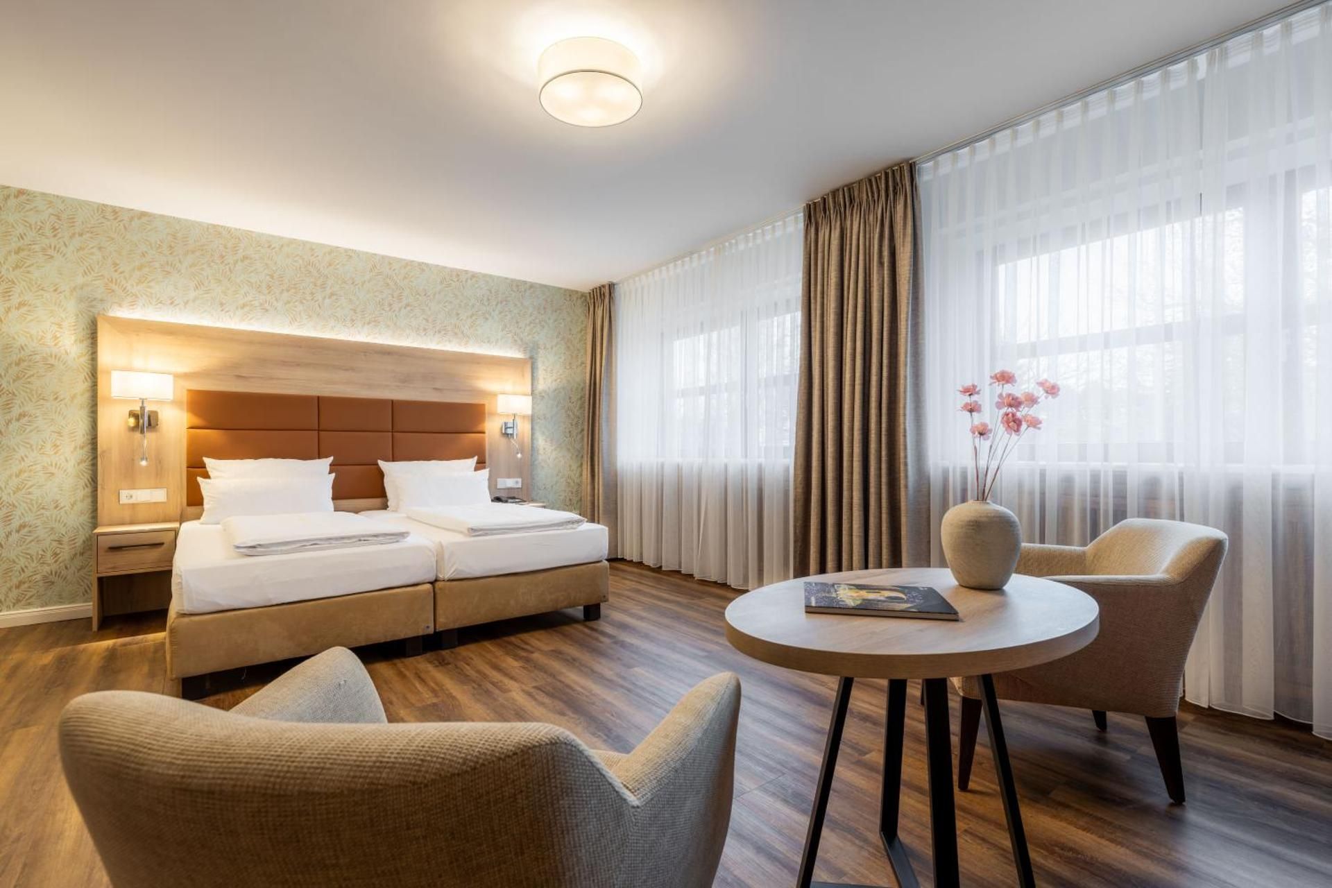 undefined Hotel Engel 5