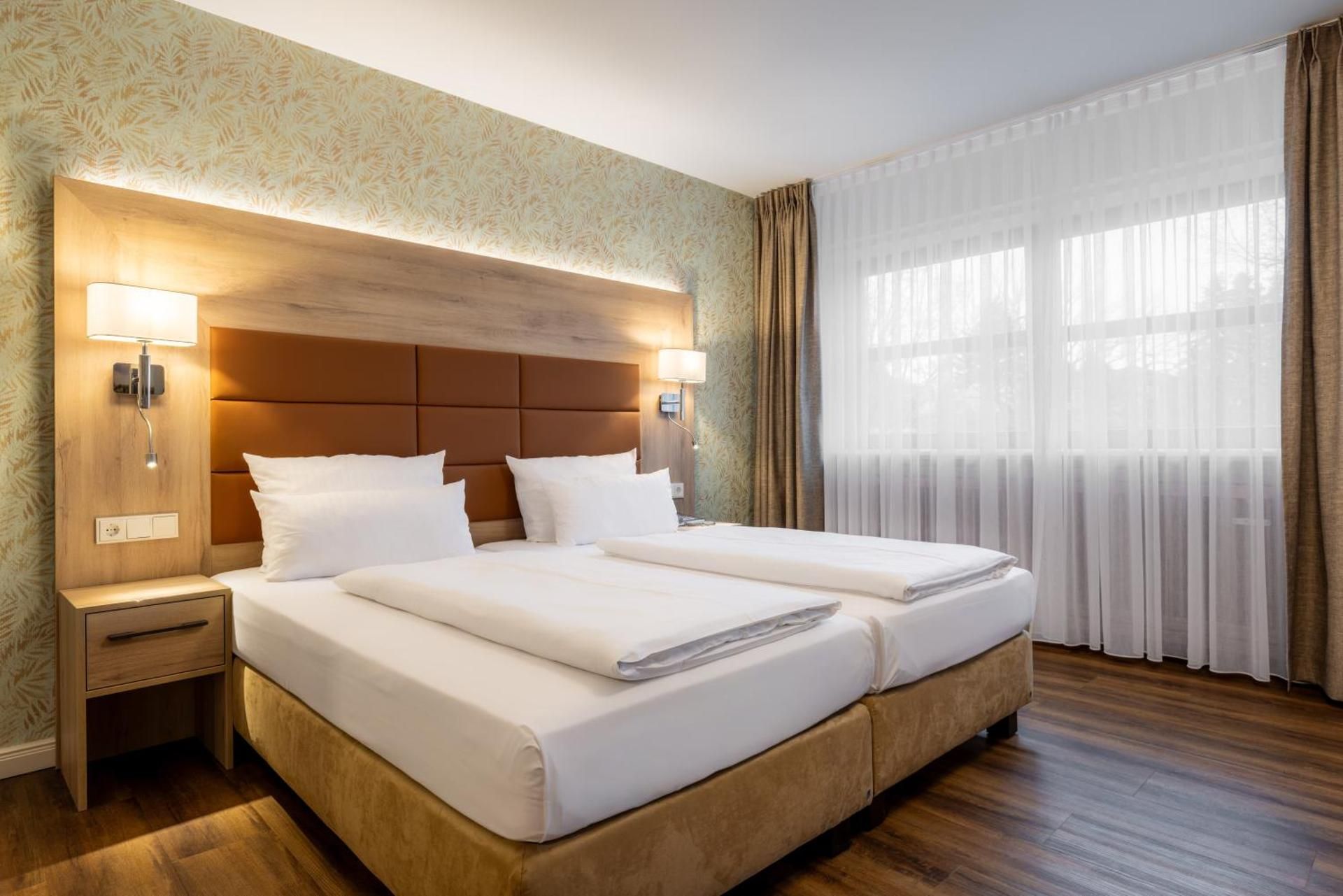 undefined Hotel Engel 6