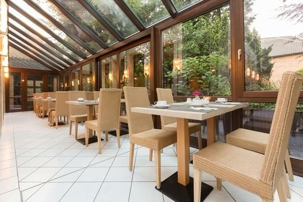 undefined Hotel Engel 10