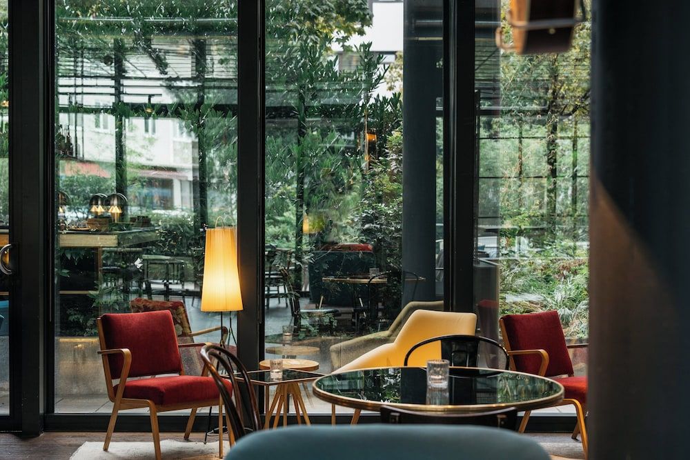 undefined Ruby Lilly Hotel Munich 9