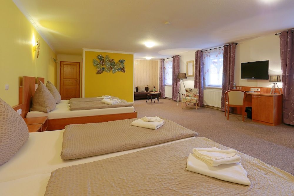 Landhotel & Brauhaus Prignitzer Hof Family Room, 1 Bedroom, Non Smoking