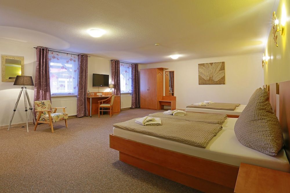 Landhotel & Brauhaus Prignitzer Hof Family Room, 1 Bedroom, Non Smoking 5