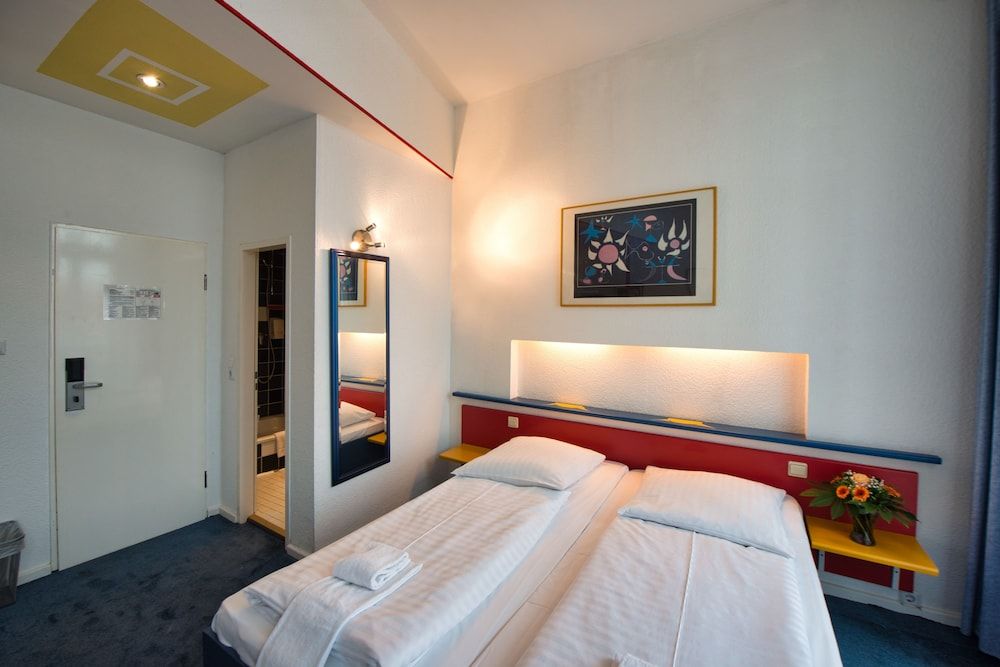 undefined Art Hotel Charlottenburger Hof 7