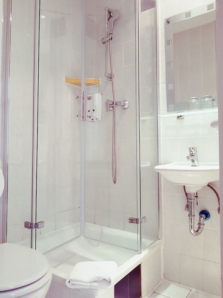 undefined Art Hotel Charlottenburger Hof 8