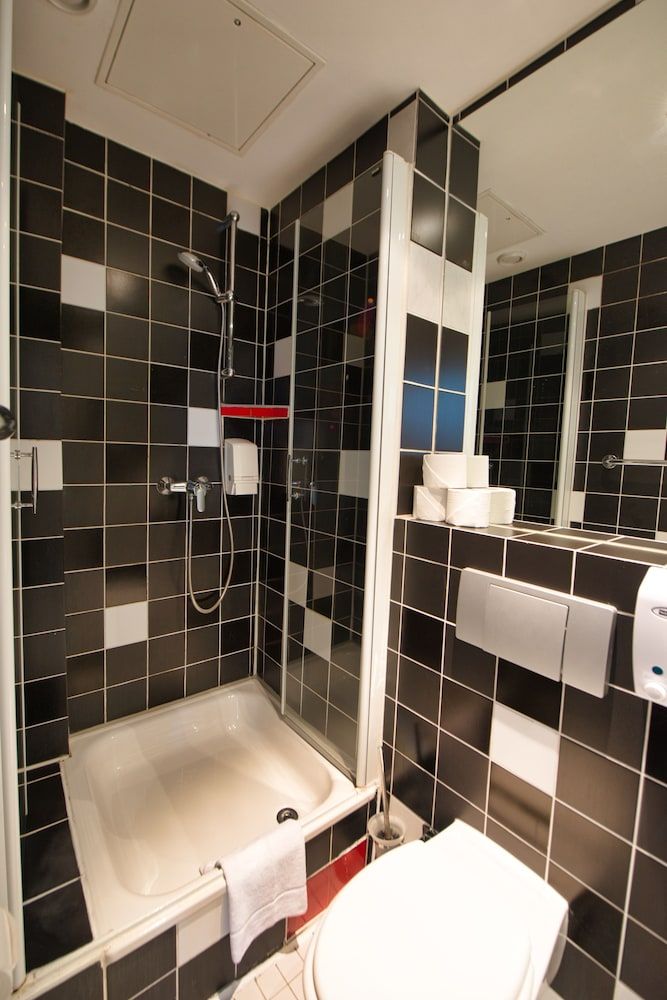 undefined Art Hotel Charlottenburger Hof 9