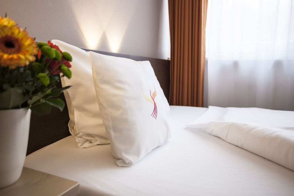PHÖNIX Hotel Standard Single Room
