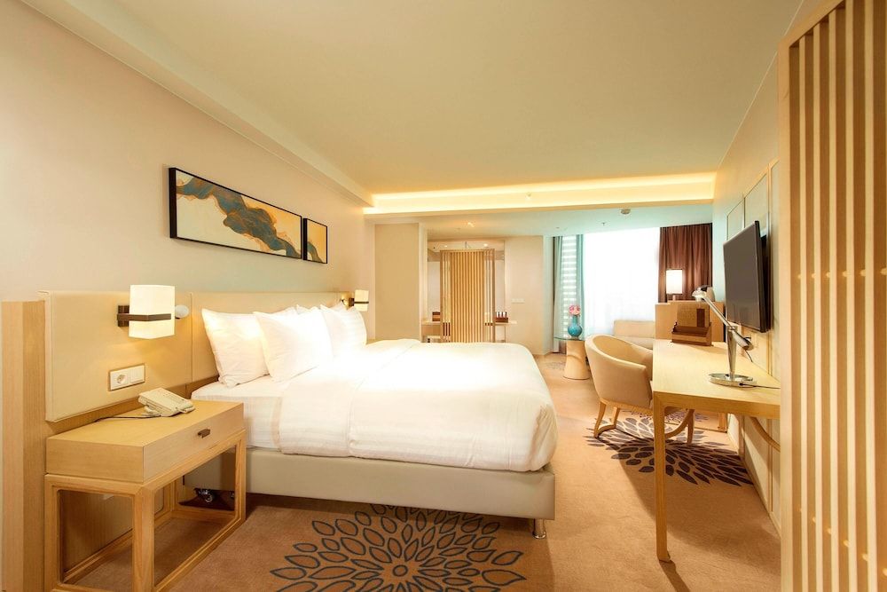Deluxe Room, 1 King Bed