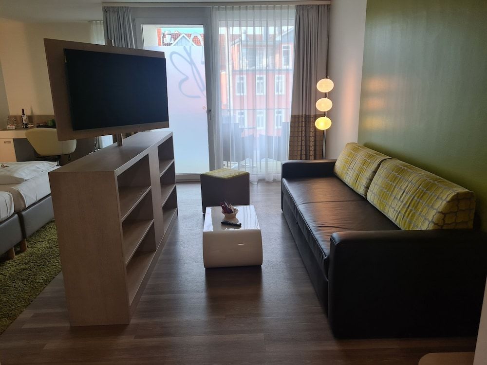 Hotel Am Kaisersaal Superior Double Room, 1 Bedroom, Balcony 4