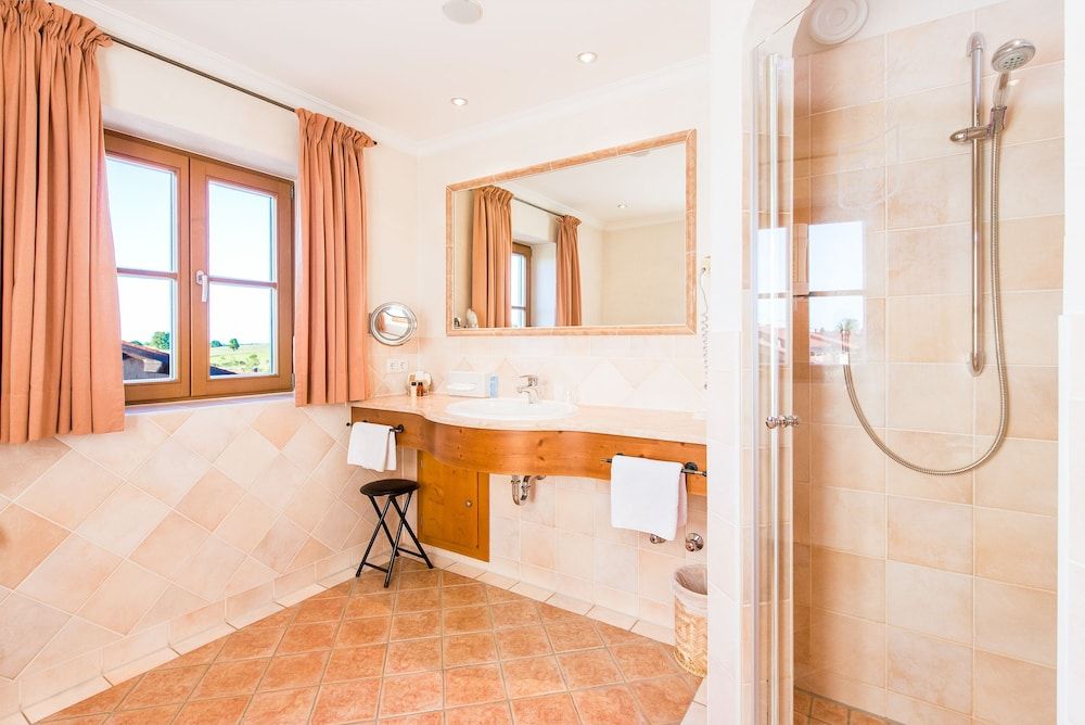 Hotel und Landgasthof Altwirt Comfort Single Room, Balcony 3