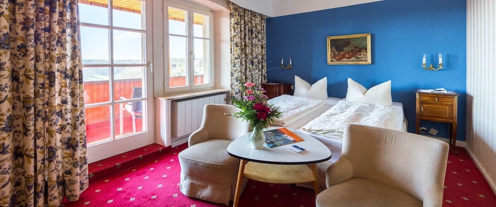 Hotel Goldener Hirsch Double room with Tauber valley view 2