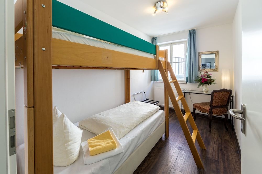 Comfort Quadruple Room