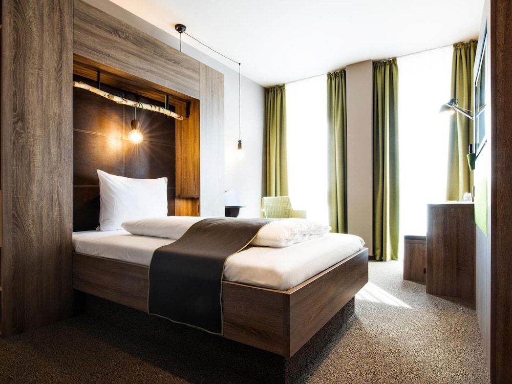 RiKu HOTEL Ulm Single Room 2