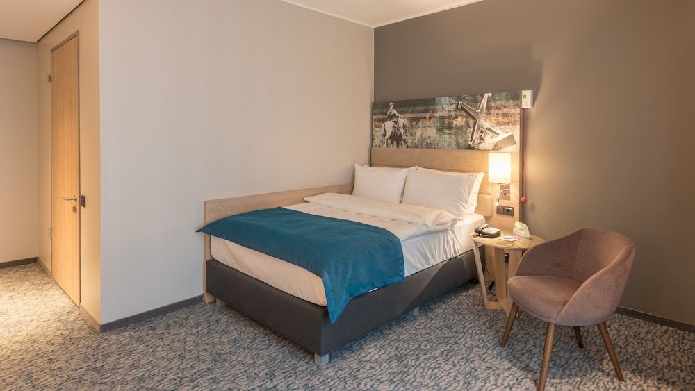 undefined Holiday Inn Dusseldorf City Toulouser Allee by IHG 5