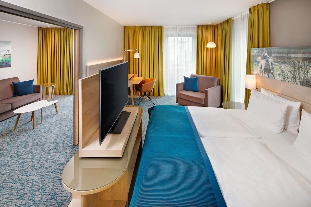 undefined Holiday Inn Dusseldorf City Toulouser Allee by IHG 4