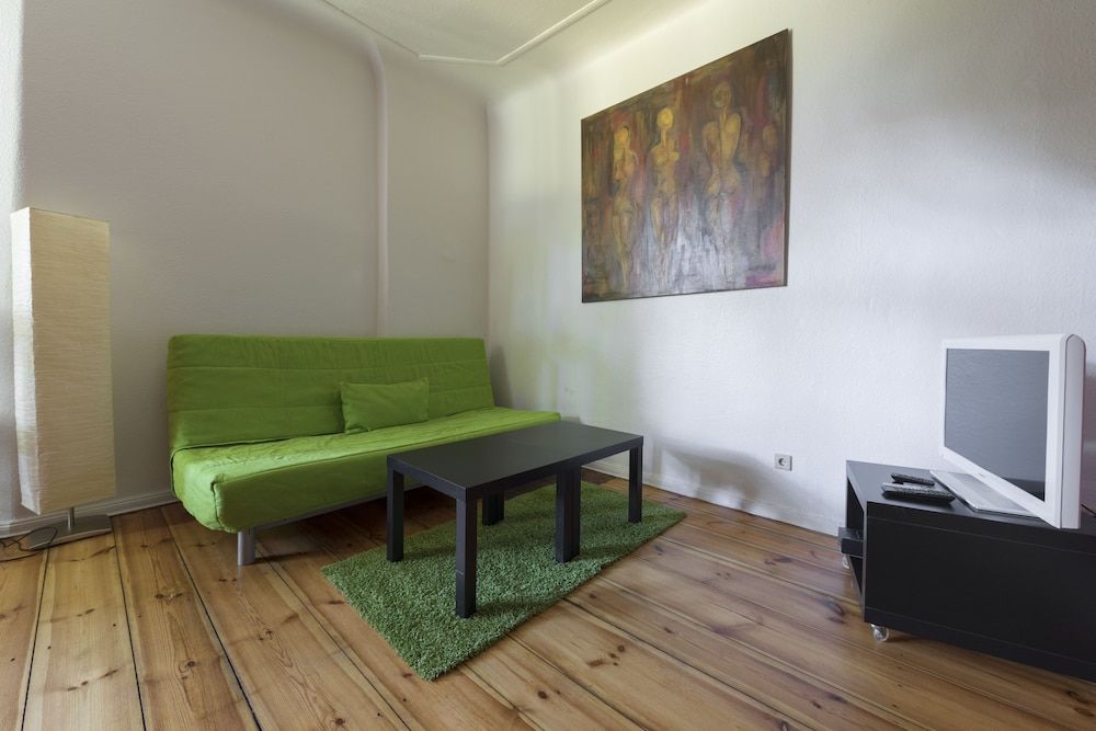 Primeflats - Apartments im Schillerpark City Apartment, 1 Queen Bed with Sofa bed (F4) 12
