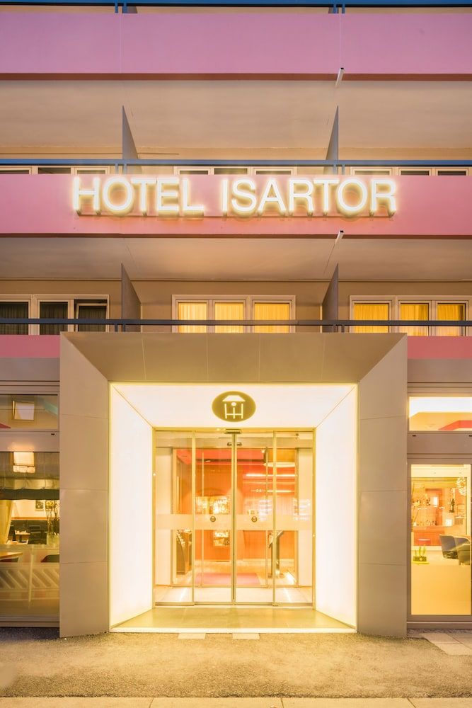 undefined Hotel Isartor 7