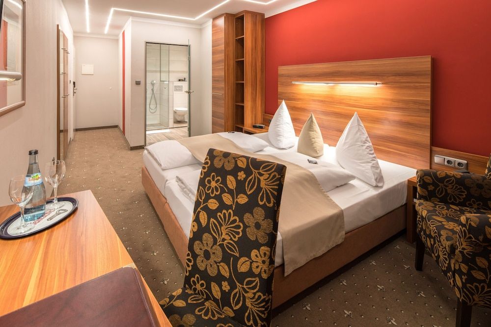 undefined Hotel Isartor 9