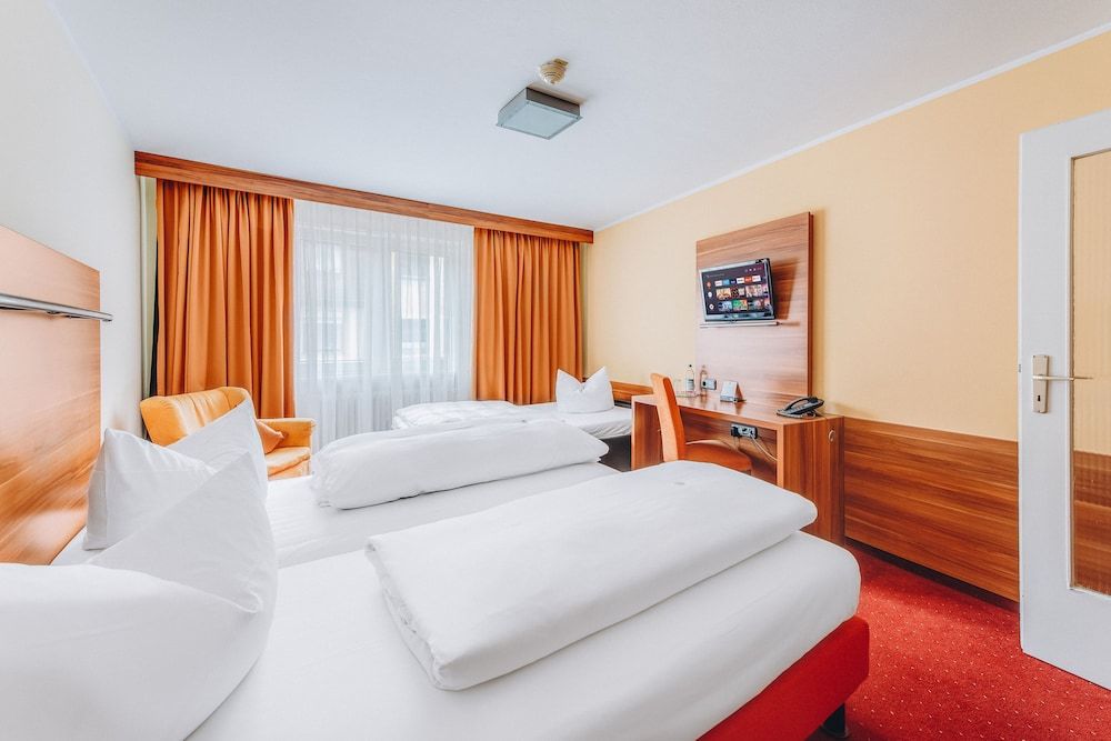 undefined Hotel Isartor 3
