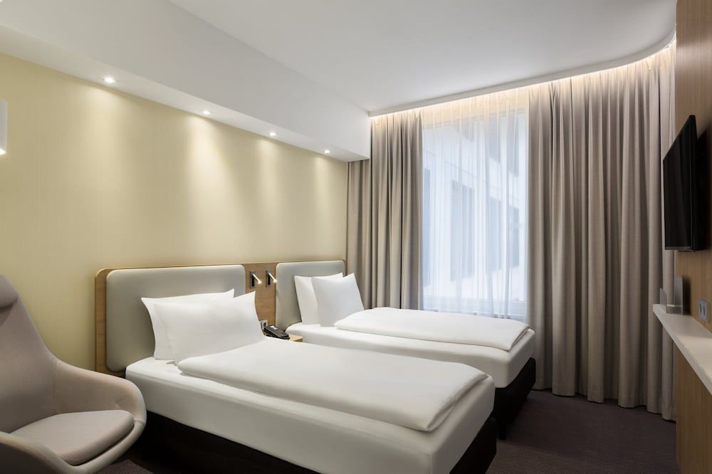 undefined Holiday Inn Express Munich City West by IHG 2