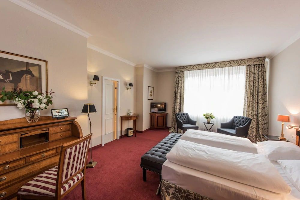 Hotel Kaiserhof Comfort Double Room 2