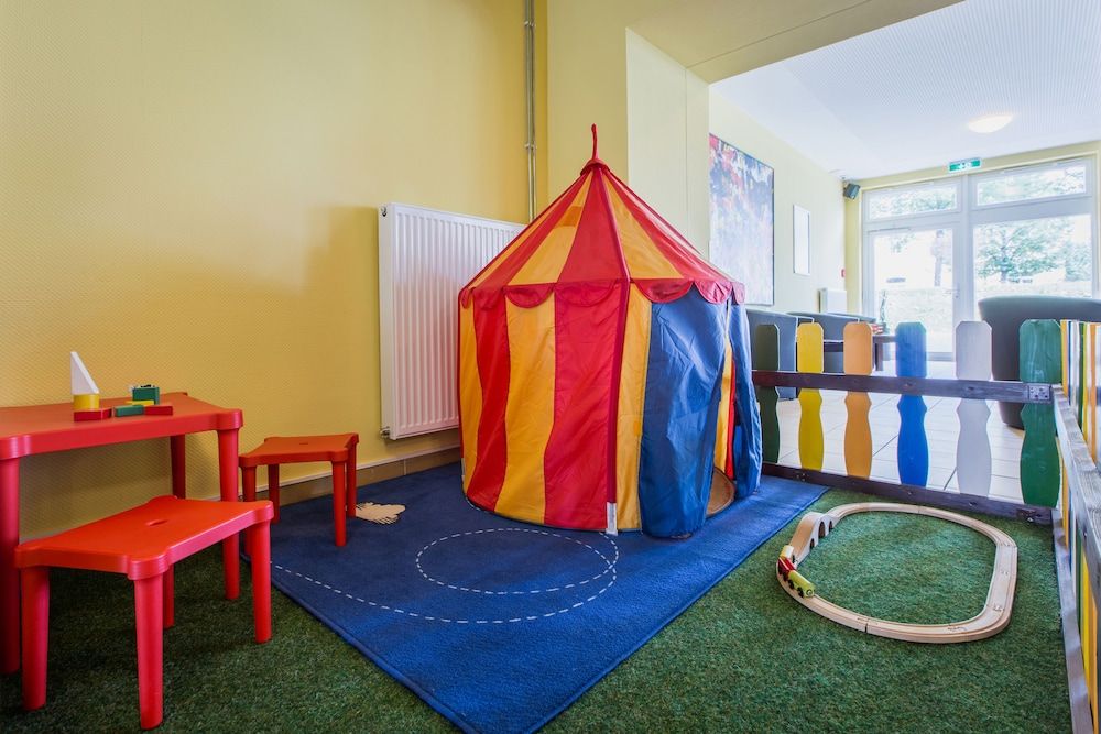 Children's play area - indoor
