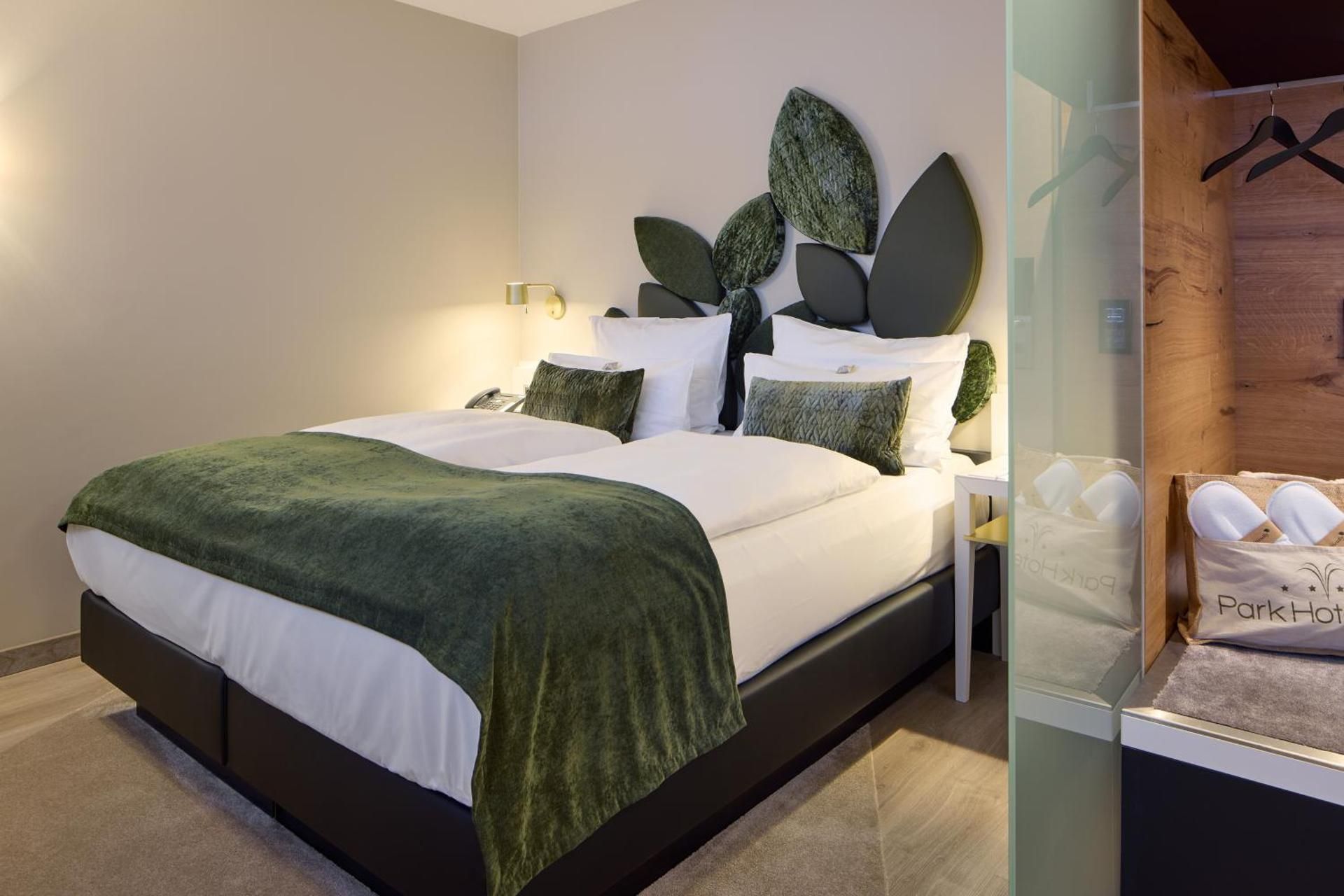 Junior Suite with Balcony and Park View