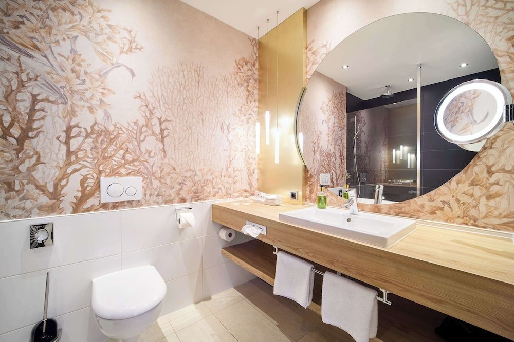 Comfort Room, 1 Double Bed, Terrace, Park View