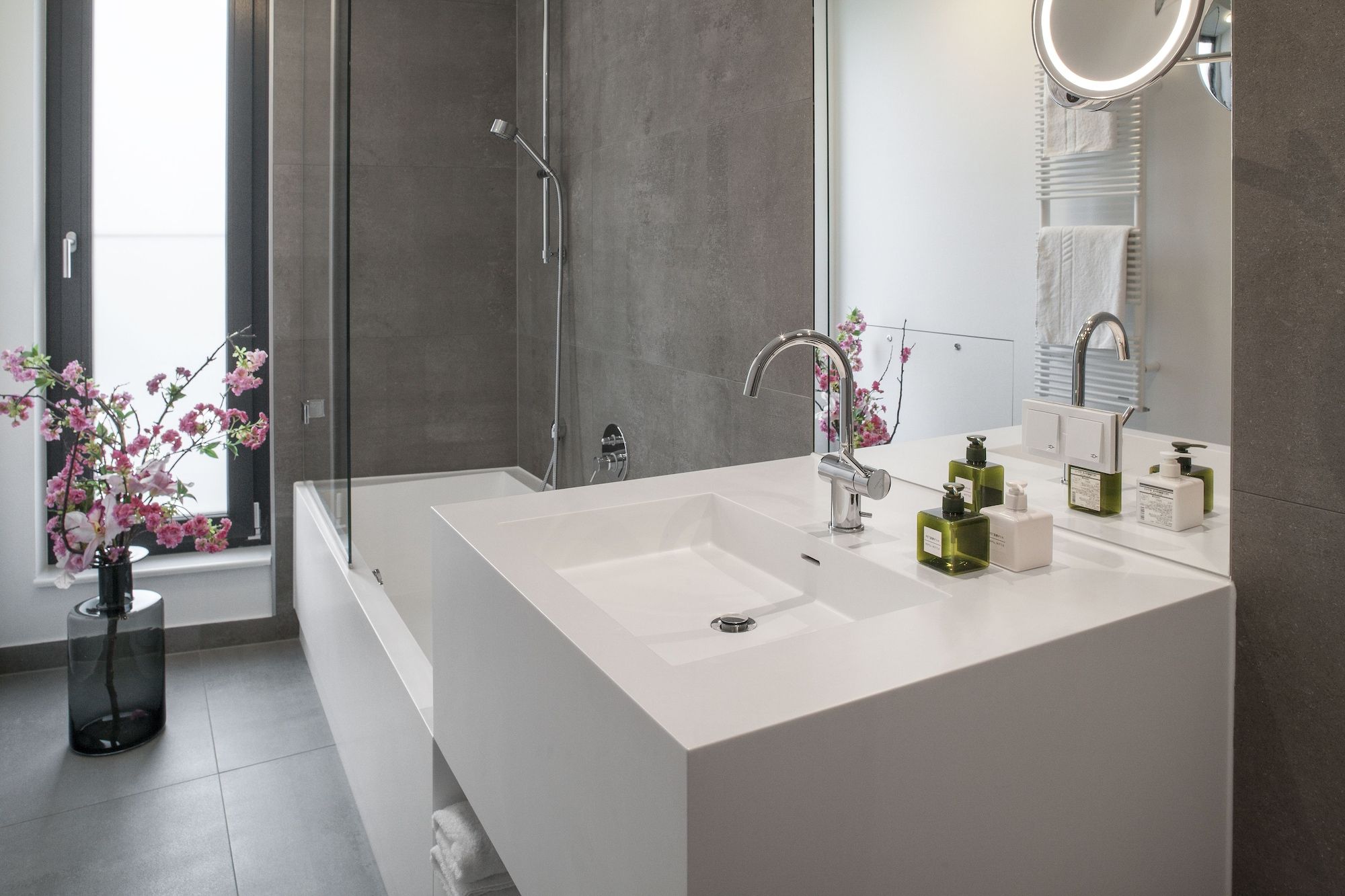 undefined AMANO Home 8