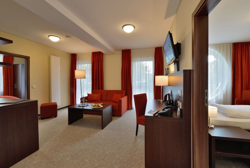ARIBO Hotel Erbendorf Captain Suite 5