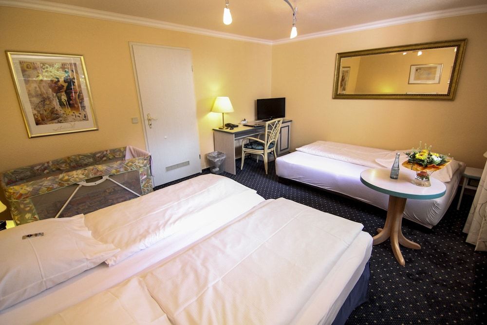 Hotel Nordic Triple Room 5