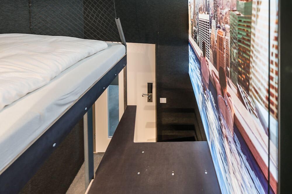 BoxHotel Göttingen App Based Hotel Basic Twin Room (incl. 5€ per night Energy Fee) 3