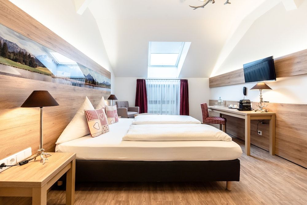 Hotel Sauerlacher Post Junior Suite (2+1) 11