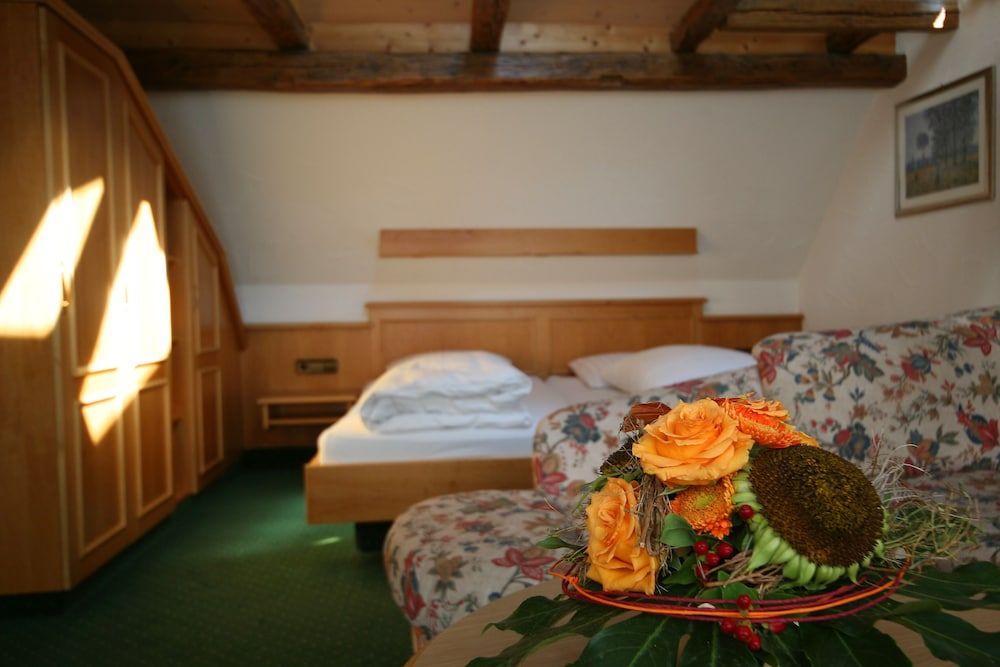 Hotel Ochsen Family Room for 6 Persons 6