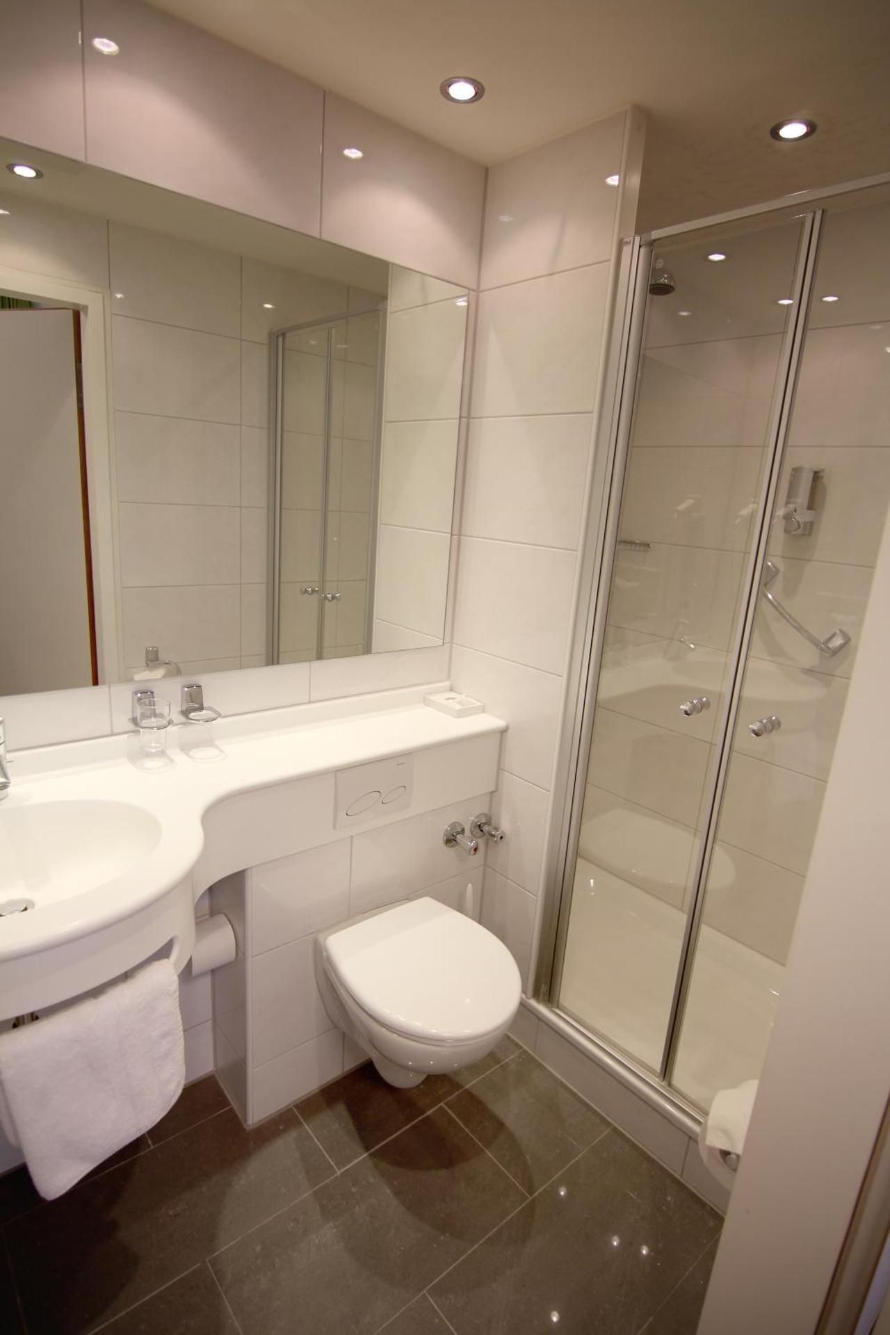 Hotel Ochsen Economy Single Room 3