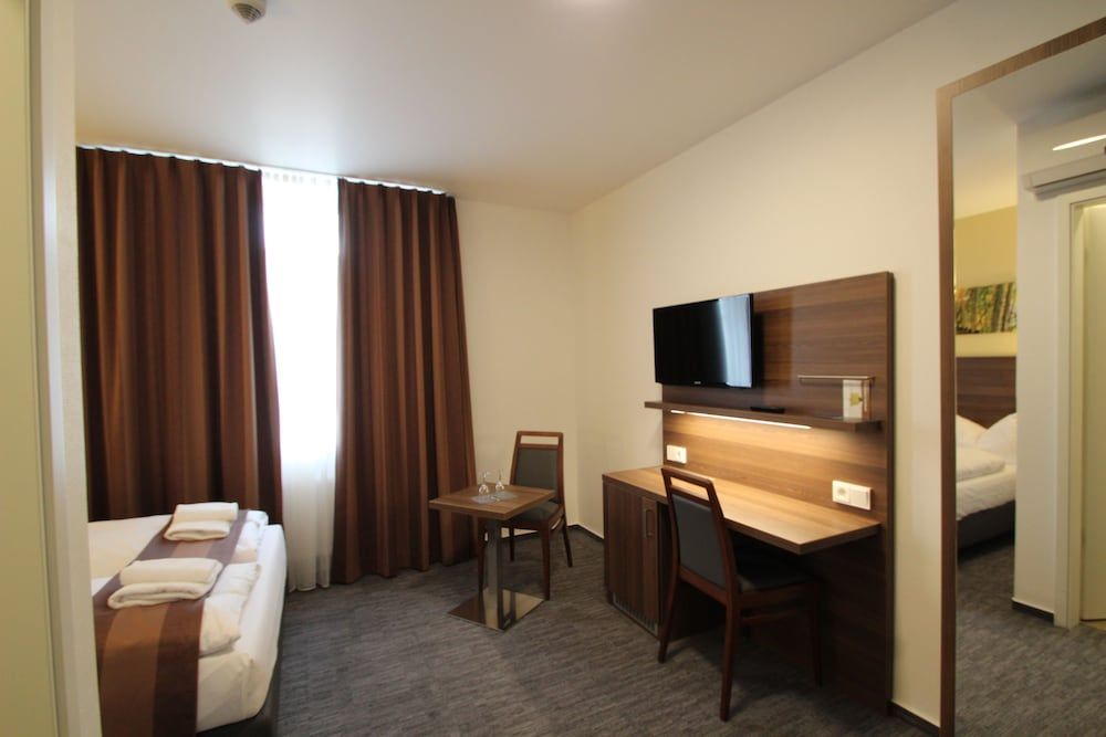 Goethe Conference Hotel by Trip Inn Double Room 9