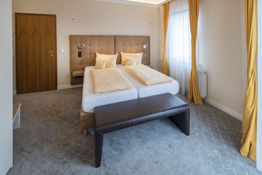 Hotel Heidelberger Hof Comfort Double Room 3