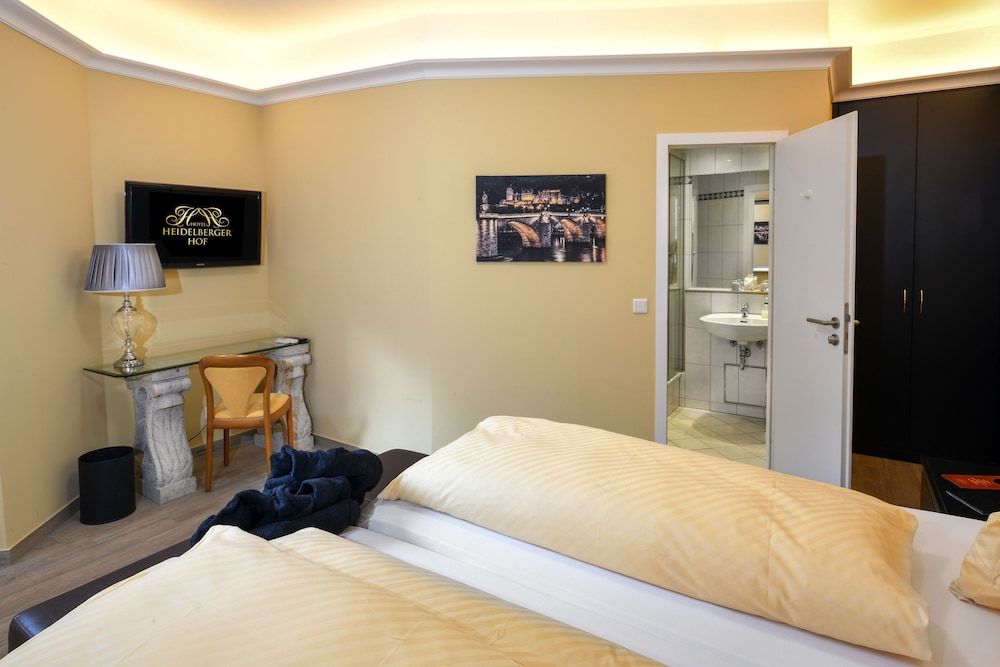 Hotel Heidelberger Hof Comfort Double Room 5