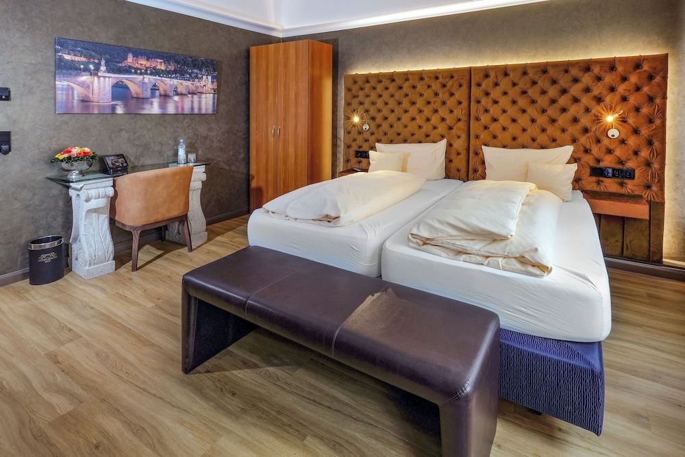 Hotel Heidelberger Hof Comfort Double Room 10