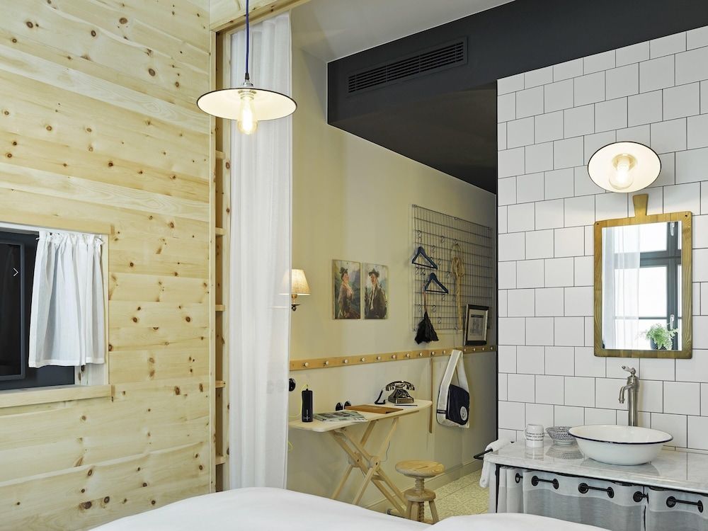 25hours Hotel The Royal Bavarian Medium 3