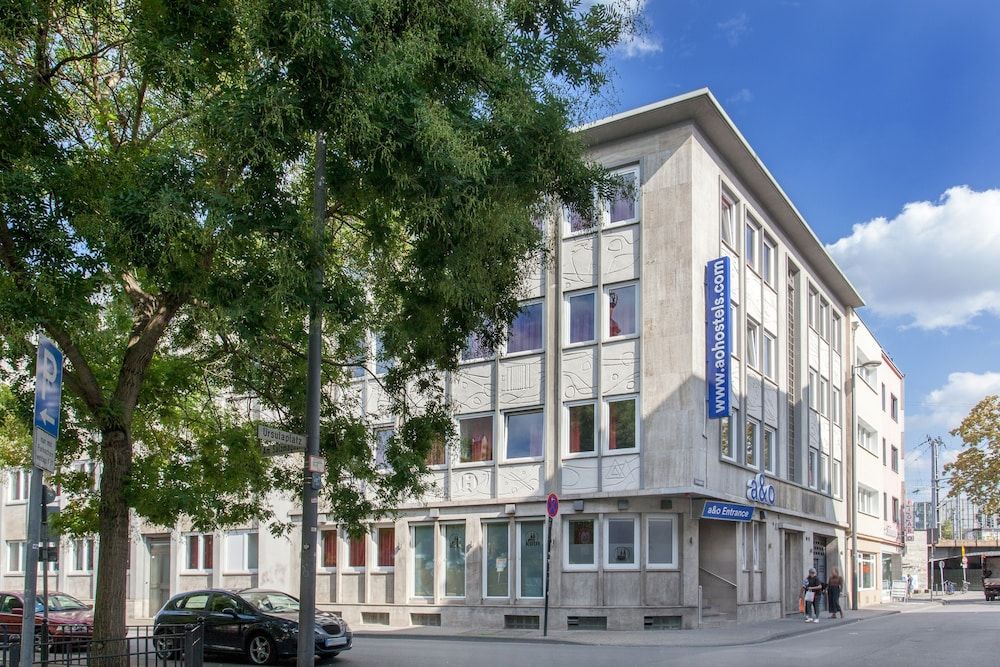 undefined a&o Köln Hauptbahnhof 8