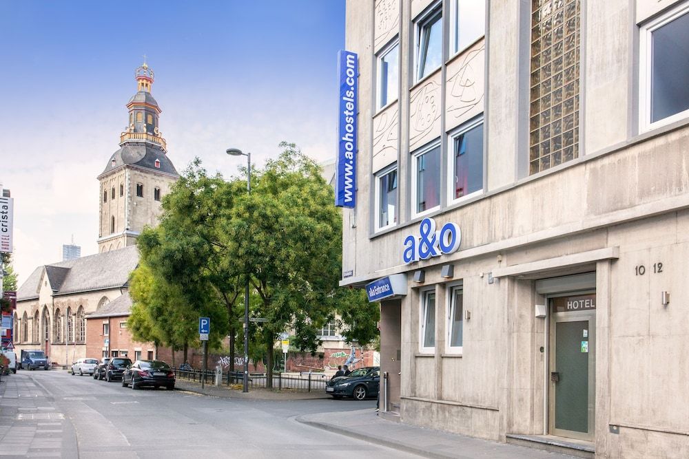 undefined a&o Köln Hauptbahnhof 6