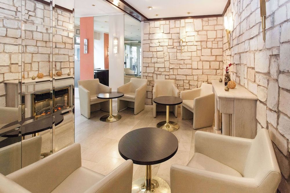 undefined Centro Hotel Mondial Munchen Trademark Collection by Wyndham 8