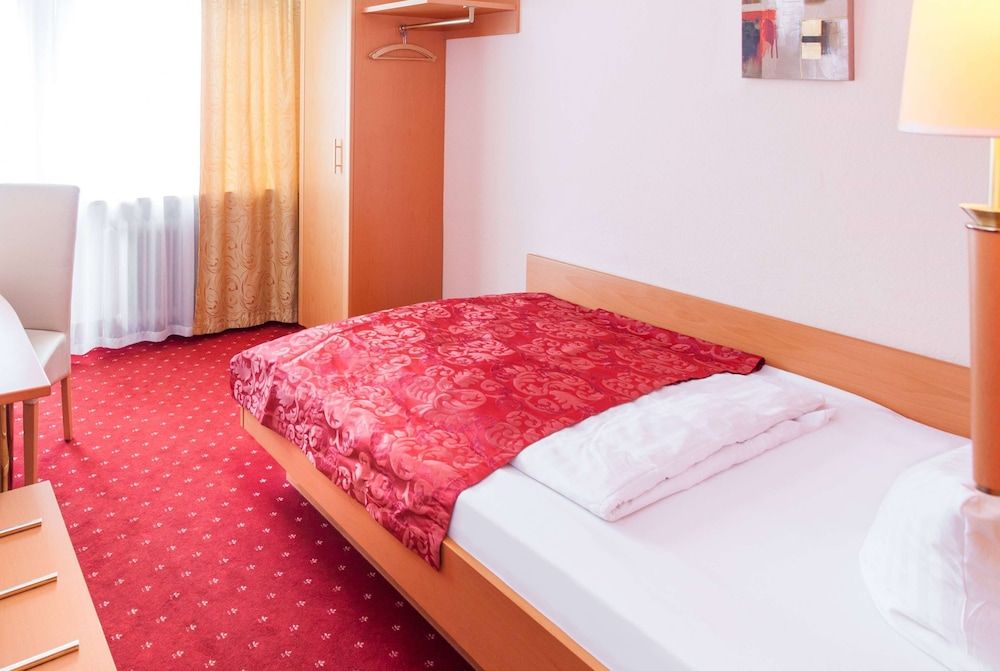 undefined Centro Hotel Mondial Munchen Trademark Collection by Wyndham 2