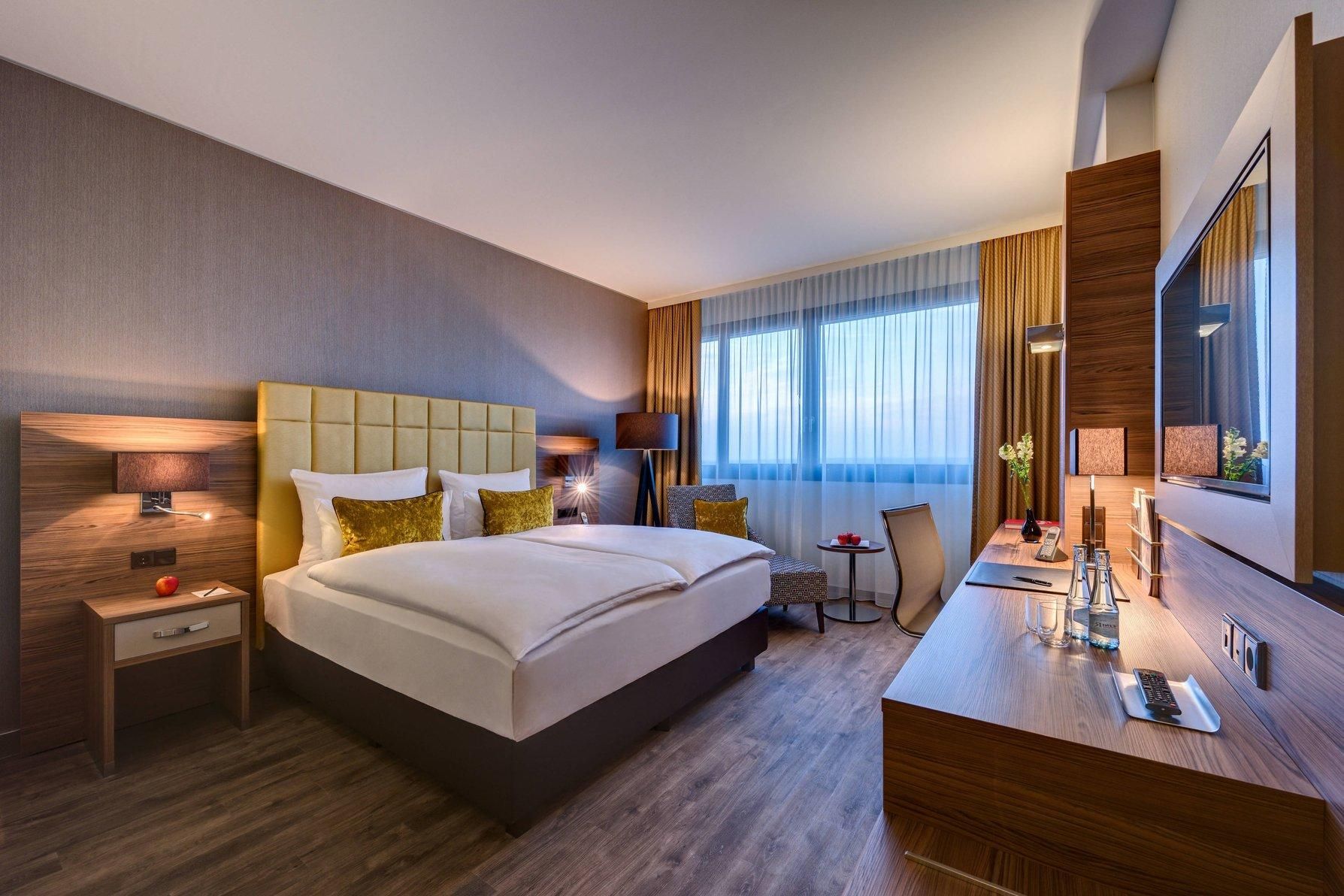 Executive, Executive Lounge Access, Guest Room, 1 King, High Floor