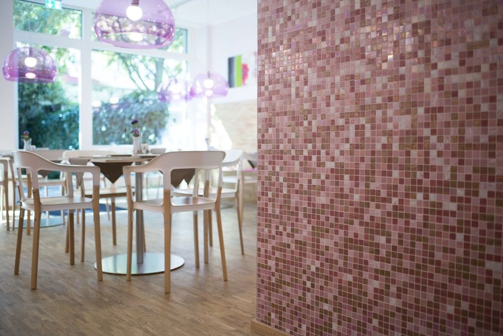 undefined fab Hotel 10