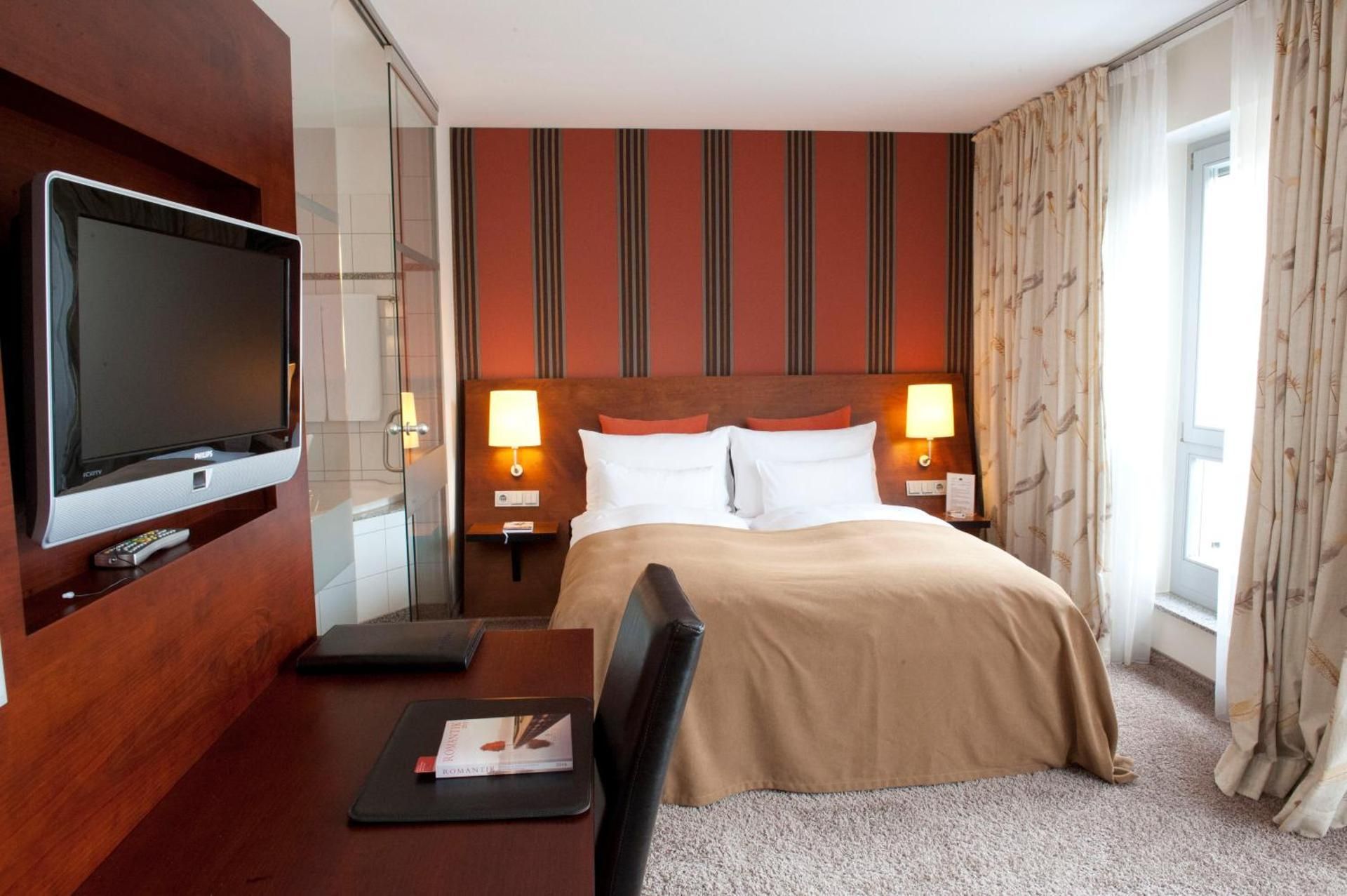 Junior Suite (2 Adults)